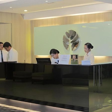 Sequoia Hotel Quezon City Extérieur photo
