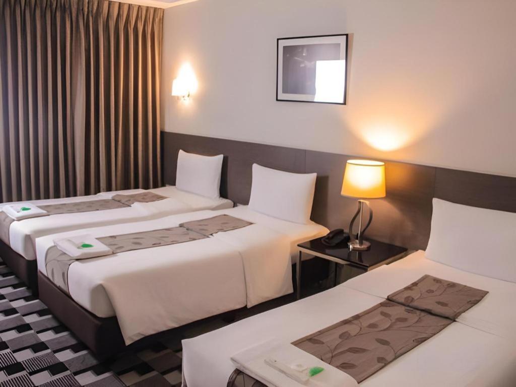 Sequoia Hotel Quezon City Extérieur photo