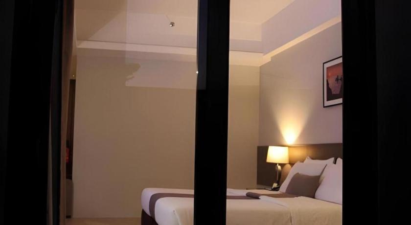 Sequoia Hotel Quezon City Extérieur photo