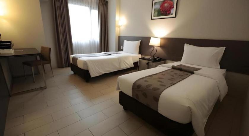 Sequoia Hotel Quezon City Extérieur photo