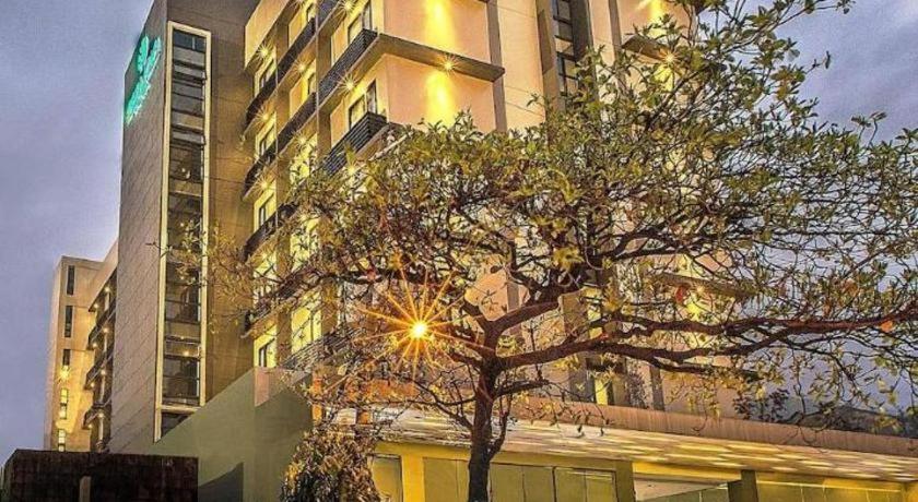 Sequoia Hotel Quezon City Extérieur photo